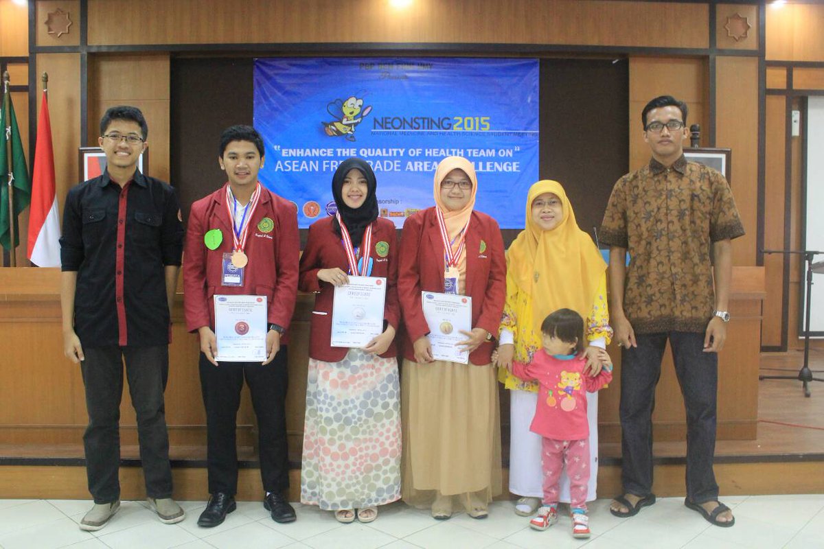 dan inilah para pemenang Lomba Poster Ilmiah @Neonsting2015 
Juara 1 ABABIL
Juara 2 KOMBAT
Juara 3 SMART BED
#MDK