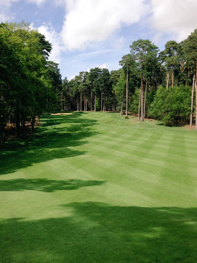 ed_sandford's tweet photo. Great day at Woburn with @J_Bradford @jimmy8underpar Thanks lads! http://t.co/QRTwFPfeiC