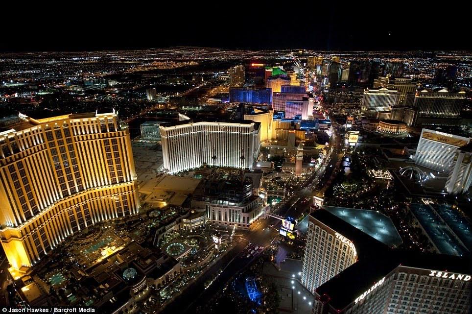 CES tweet picture