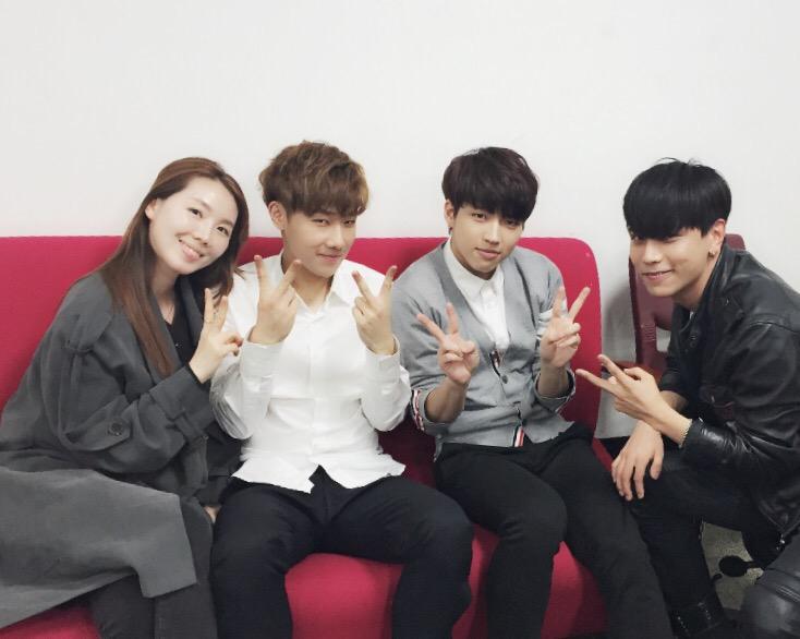 CEuty6KUsAIHC7J.jpg:large