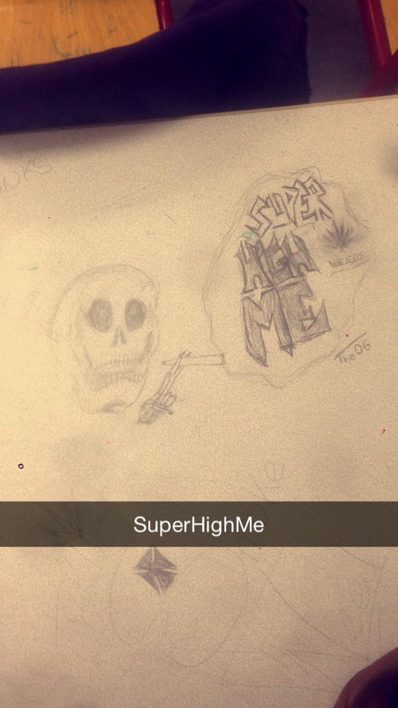 SuperHighMeOG's tweet photo. Pti oeuvre d art en cours d histoire http://t.co/jkzAy8ErZP