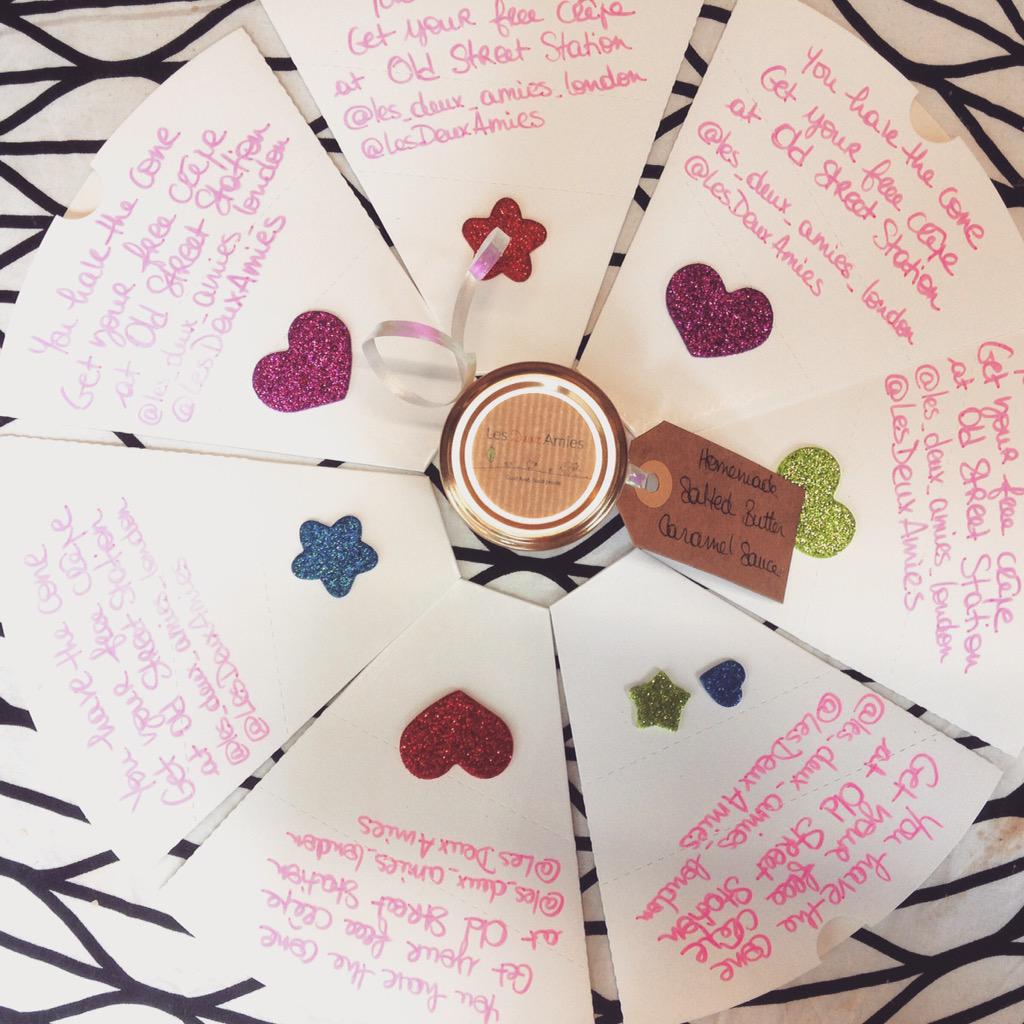 lesdeuxamies's tweet photo. Will you be the lucky one? 🍀🍭🎉🎈#oldstreet #siliconroundabout #getyourtreat #lda #freecrepe http://t.co/2AQIZB7ss0
