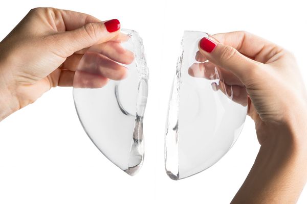 _Estetik_'s tweet photo. #memebüyütme #silikon #protez #breastaugmentation #breastimplantistanbul #göğüsbüyütme #memedolgunlaştırma #fiyatları http://t.co/NGbHM2zIMR