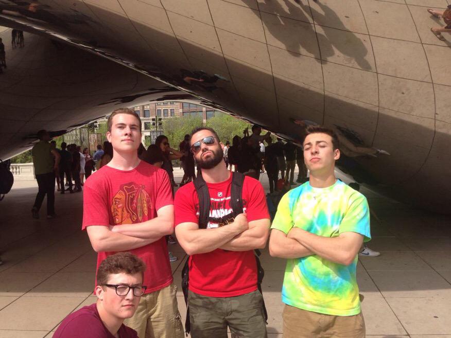 SrMuench's tweet photo. Apparently I didn't get enough guys in my pics. Here you go! #bropic gracias a @Mr_Kanuke #span4 http://t.co/pn4BUkSXBh