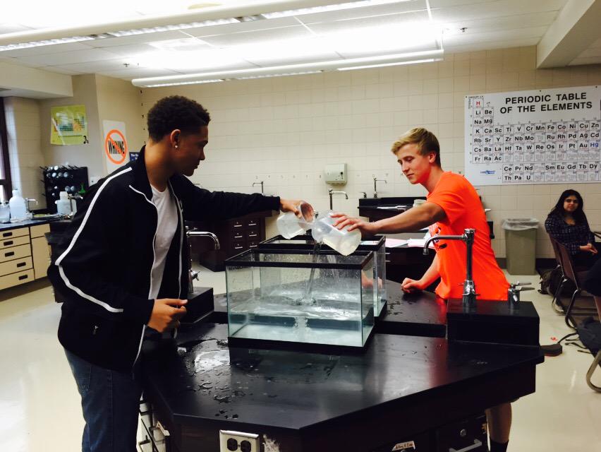 trthesciguy's tweet photo. @dre_gulbranson & @APeterso4 showing P7 some #equilibrium #26.2 #evchem #seemypart http://t.co/rpbaPvd0O1