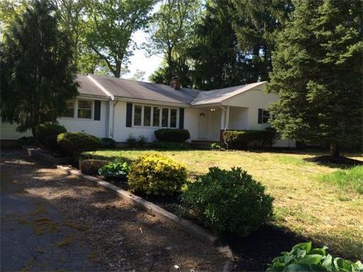 C21CharlesSmith's tweet photo. Just Listed! 
 http://t.co/VrrDJSTJIU http://t.co/lKtzANaTNv