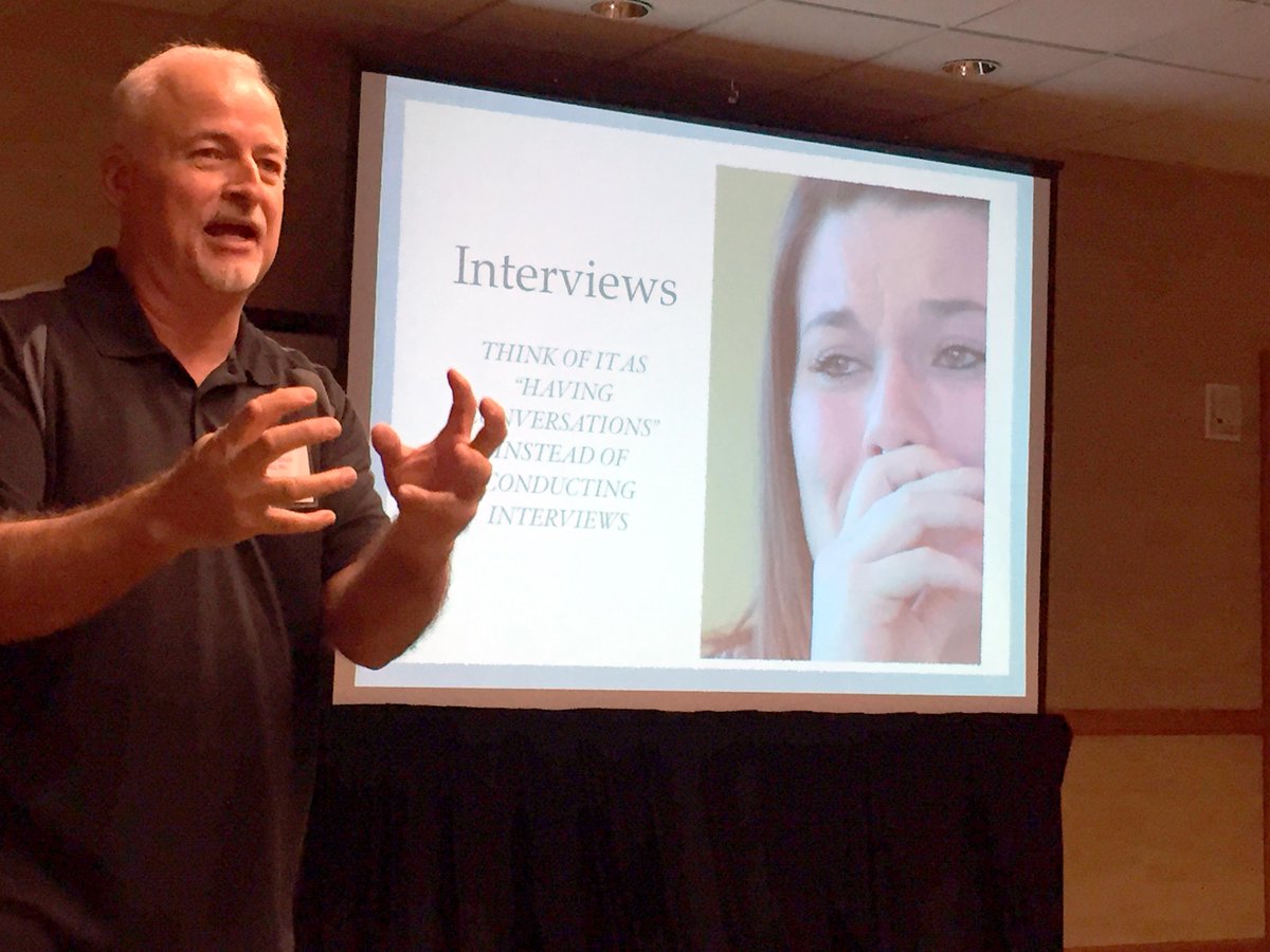 Congratulations to @davishtv on being named the 2015 Missouri Journalism Adviser of the Year missourijea.org/2015-mjea-jour…