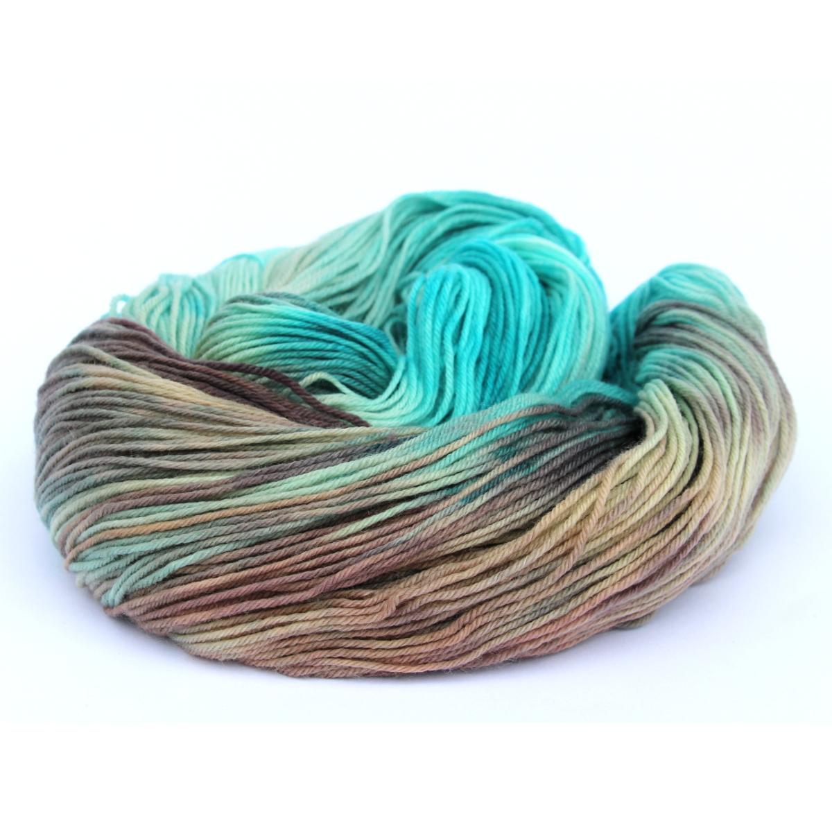 sixskeins's tweet photo. Fab #PerranYarn handdyed in #Cornwall 20% off with TWITTWOO20 http://t.co/VwWlwovmQA #buyonlinehour #creativebizhour http://t.co/ChMx6WX1VX