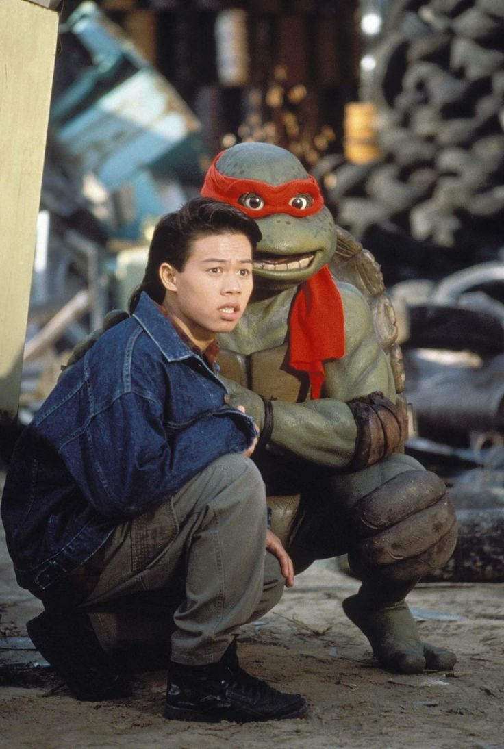 @SuperheroFeed Bring back #ToshishiroObata, #JamesSaito, and defiantly @erniereyesjr. #TMNT2