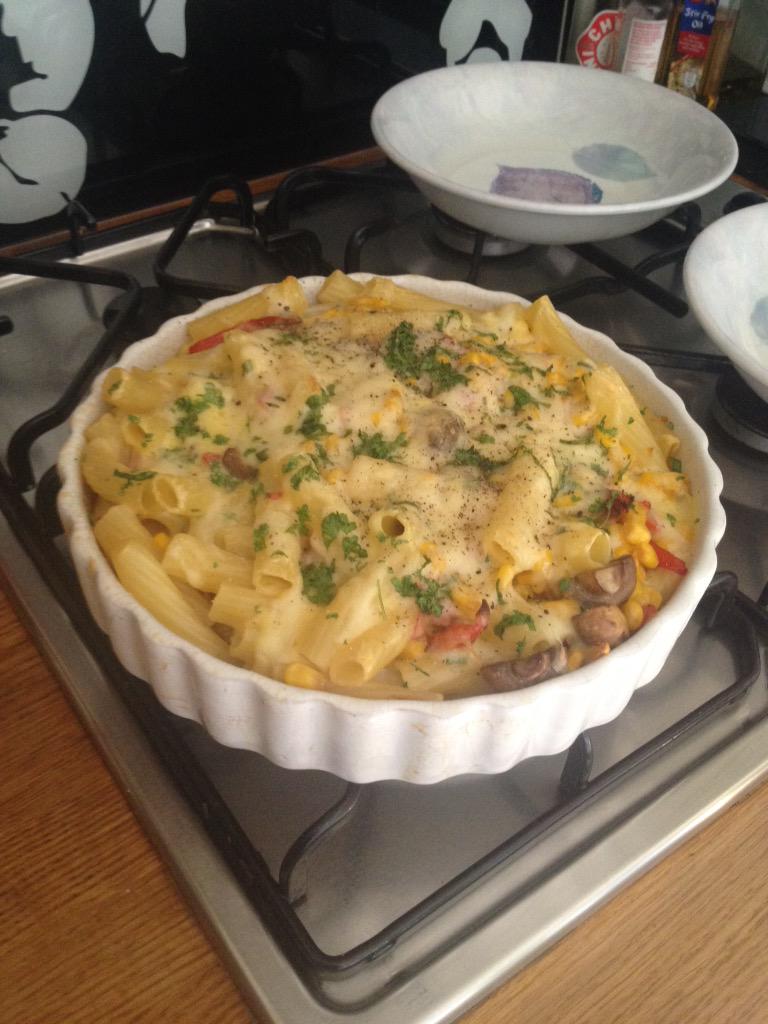 eamon70's tweet image. 