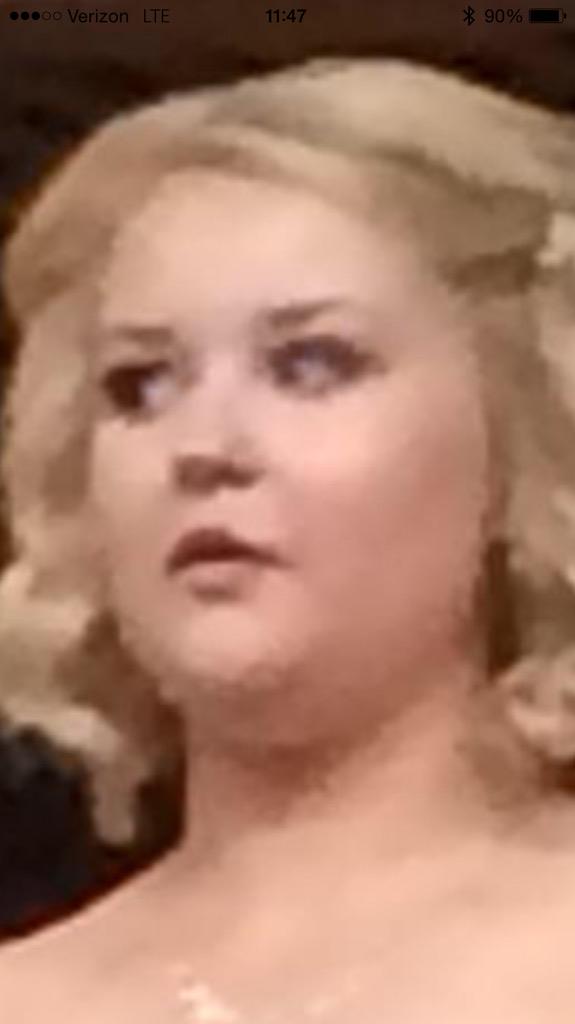 sydneygjo98's tweet photo. When bae wears tight pants http://t.co/VmiZuixb2h