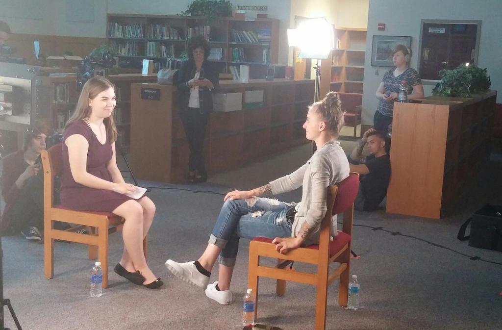 PHSMiddayNews's tweet photo. Behind the scenes with Brittney Sulat #TeamPurple @c_herren @MrRepsherPHS http://t.co/ozr1UmiKZF