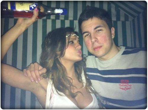 Hardyluski's tweet photo. PERO QUE JAJAJAJAJAJ http://t.co/i0QHoFoW78
