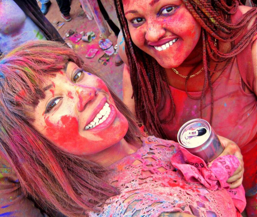 SmokeKittenz's tweet photo. 💙💜💚 Festival of Colors in BK was crazy #HoliNY #HoliNYC #HoliNYC2015 http://t.co/EdaXbxIV8h