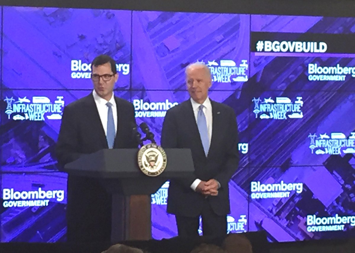 TheAFAC's tweet photo. Introducing @VP is @Don_Baptiste, Founder and Co-Head, Bloomberg Government. #BGOVBuild http://t.co/lqDMKNNtIh