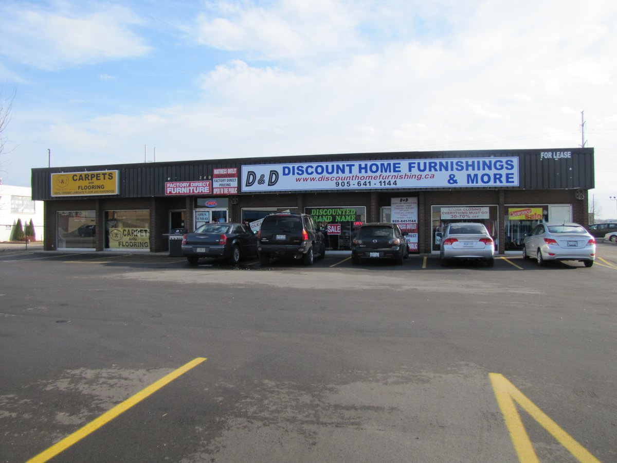 240 Bunting Road St.Catharines space for lease. Many units available from 3,024 to 10,200 sqft
#CRE #Lease #Niagara