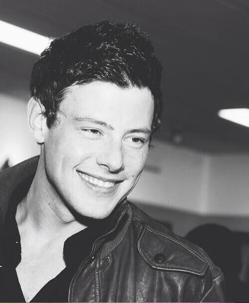 Happy birthday Cory Monteith, I miss you  