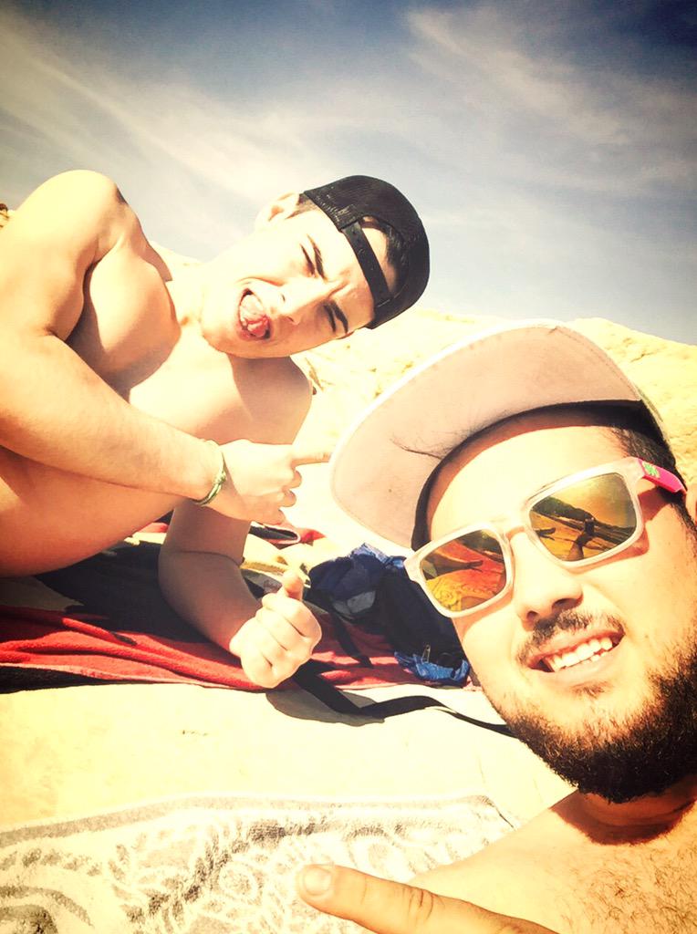 JoseeeMorales's tweet photo. Con el Lolo @Manuel_juarez13 http://t.co/TR6QSapfBG