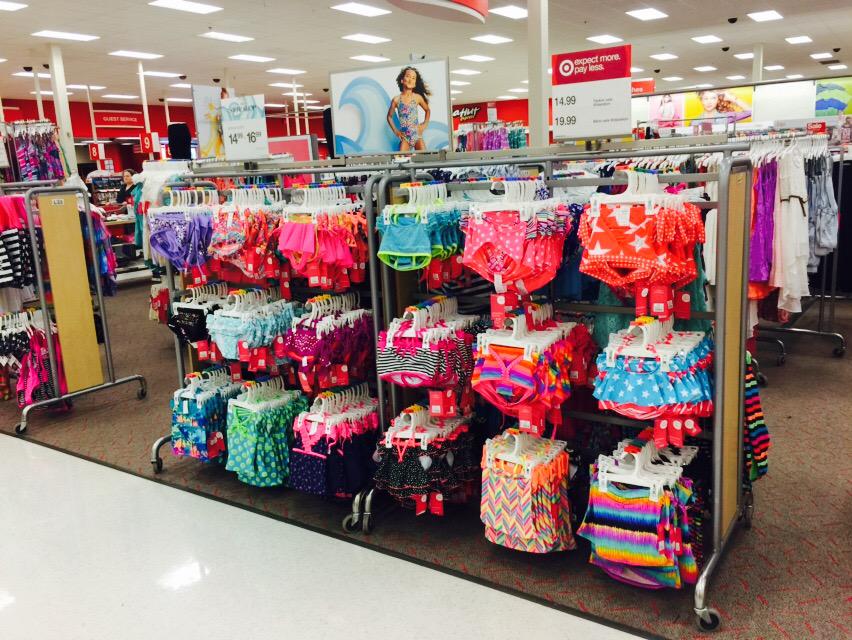 Remerching swim in girls at #T910 with <a href="/SeherKim/">Fancy Nancy</a> and <a href="/ColletteLat/">Collette Latouche</a> !!! #gosales #summerready #target