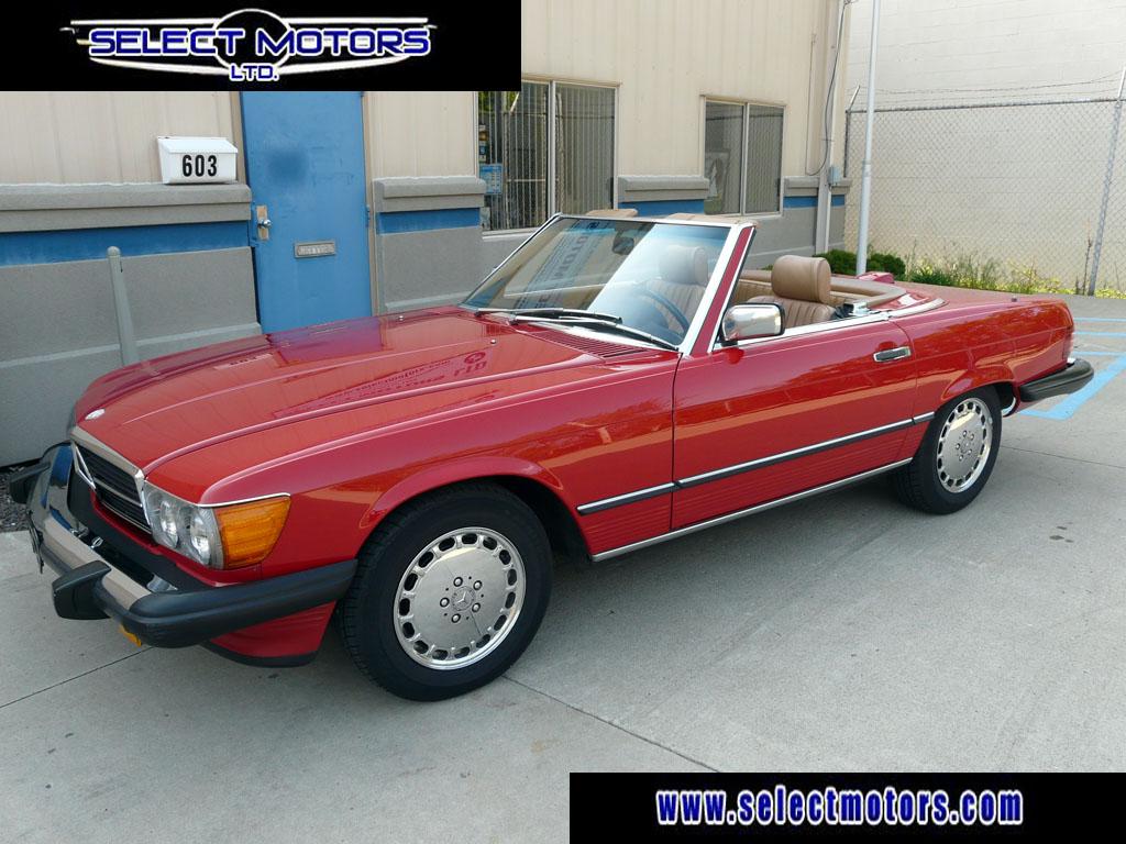 Our latest addition, this 1986 #Mercedes 560SL #ClassicMercedes. #classicroadster. Details youtu.be/pYB99aSCs4g.