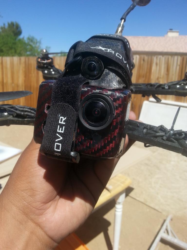 chrisquez7's tweet photo. @xhoverllc #mxp230 @GoPro @FatsharkRC @immersionrc #carbonfiber http://t.co/Gx9j7B4vE3