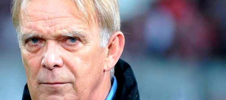 LaRegionale's tweet photo. #Cameroun : Volker Finke reste à son poste http://t.co/NqU7K7EVoL #Fecafoot #CAN http://t.co/REtm7qqKcM