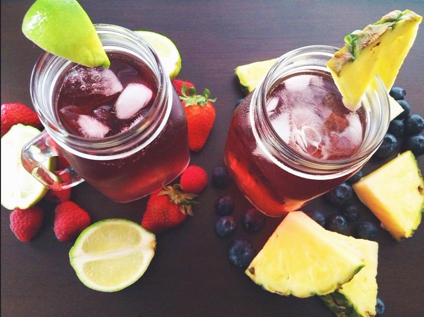 TEAVANA's tweet photo. Bold, fun, flavorful #icedtea... sip for yourself. #PineappleBerryBlue #RaspberryLimeade #bringonsummer http://t.co/n1bGUT8R08