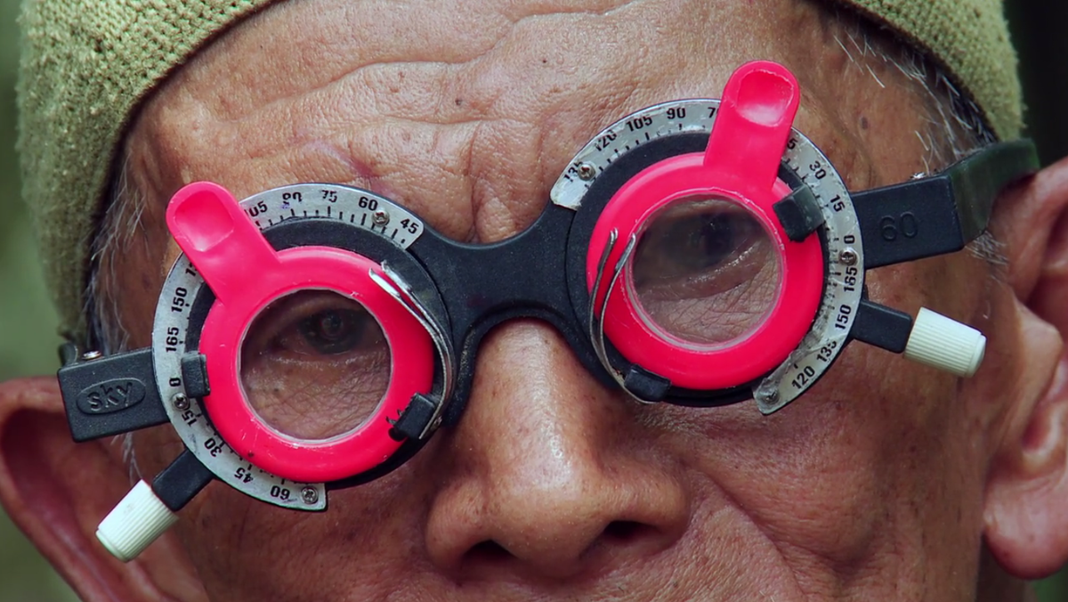 The Look Of Silence, the chilling companion to The Act Of Killing, gets a trailer avc.lu/1dXFwmS