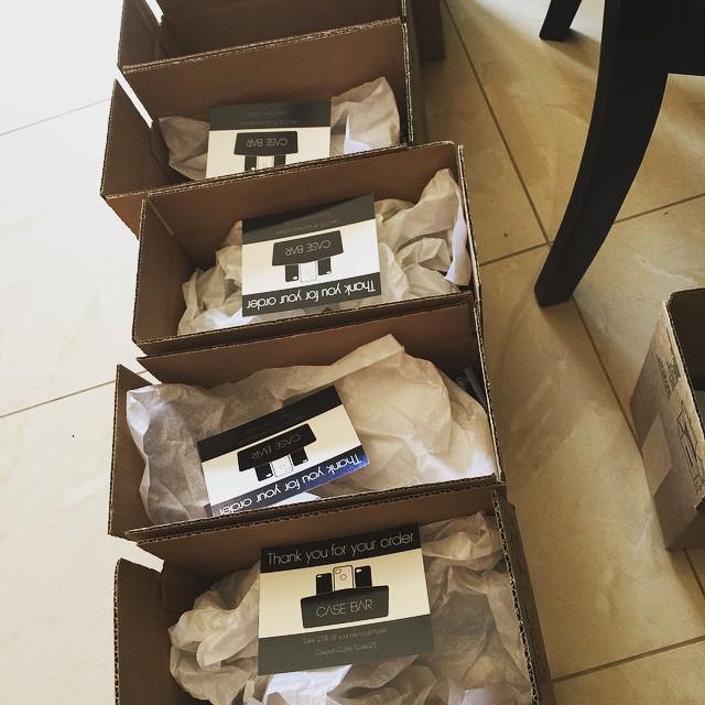 OfficialCaseBar's tweet photo. People are going wild for these selfie sticks! http://t.co/Mdf7qFRgyu http://t.co/ZrdlXUpeKU