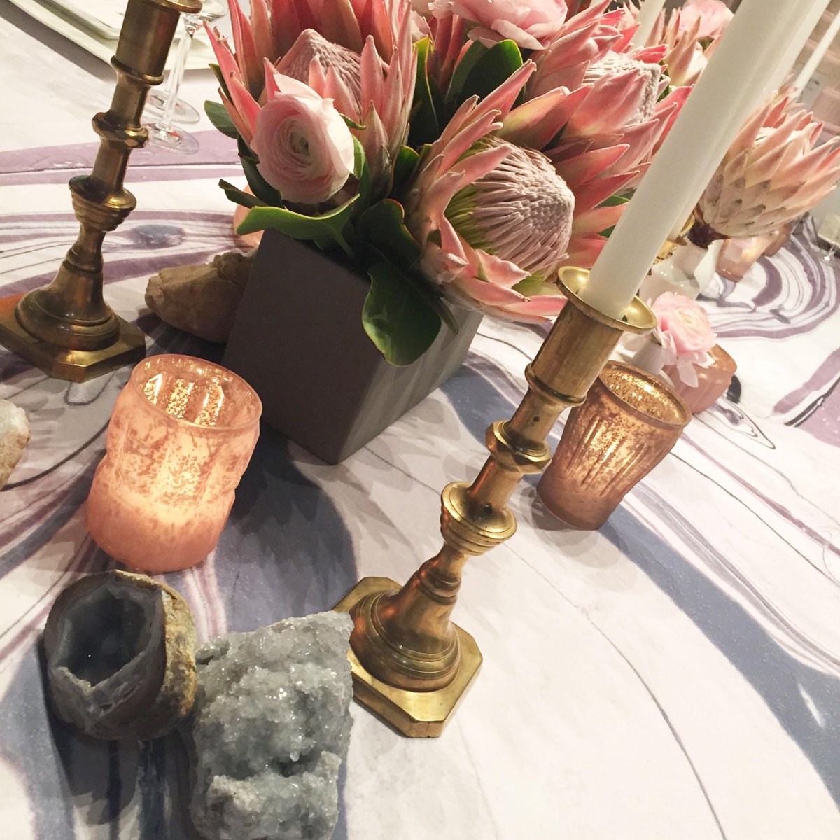 hadempsey's tweet photo. A gallery full of eye candy from the @StyledForGood event on the blog today! #styledforgood http://t.co/8ApZlruci6 http://t.co/B6nfax0ABB