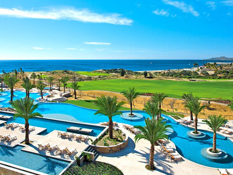 Aeroplan's tweet photo. Redeem now to spend a full week at this high-end heavenly resort with #dExclusives! http://t.co/agd5ek22NI http://t.co/6KDNiNMGe4
