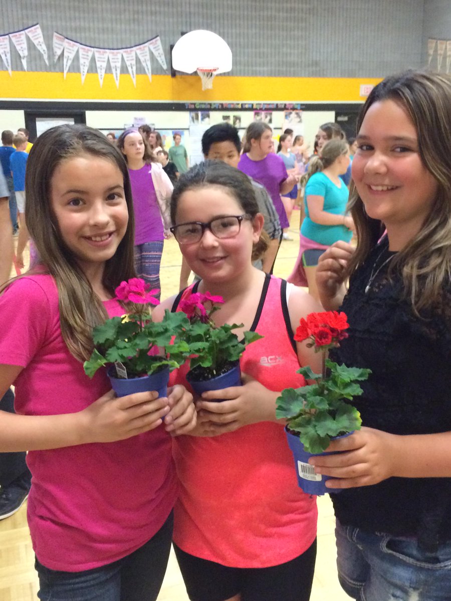 Flowers for mom.. great prizes at the Student Led Learning Walk!