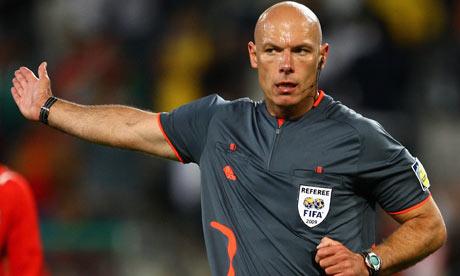 cooljobsdotcom's tweet photo. #Barça or #Bayern? #ChampionsLeague under way: How do you become a #soccer #referee?  http://t.co/BxzX8PWeGq http://t.co/CKRxFaFoRv