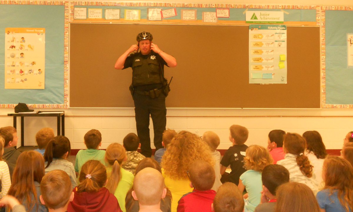 Thank you Officer Mike Lazzari for sharing important bicycle safety with students at NBG.