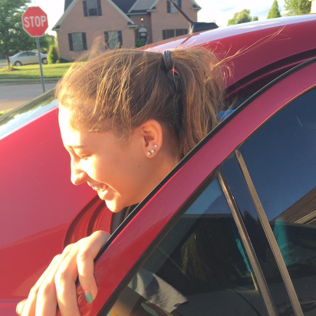 _meagansmith_ tweet picture