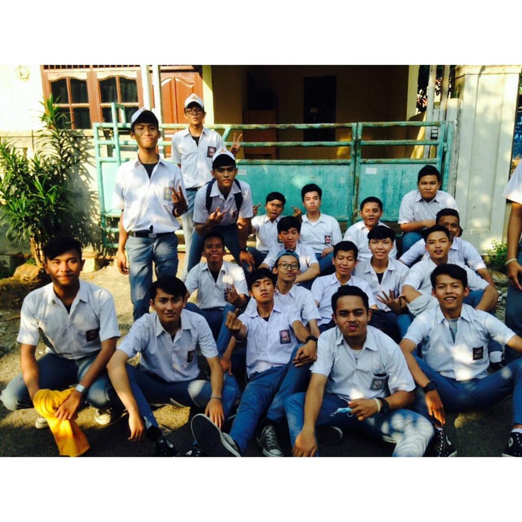 SMA YADIKA 5 2016 tweet media