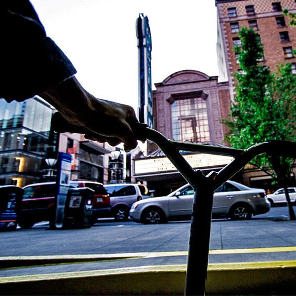 WarScooters's tweet photo. Show us your view #warscooters #oregonlove #scootlife #FPV #POV #goplaces http://t.co/Z4yXpvfxto