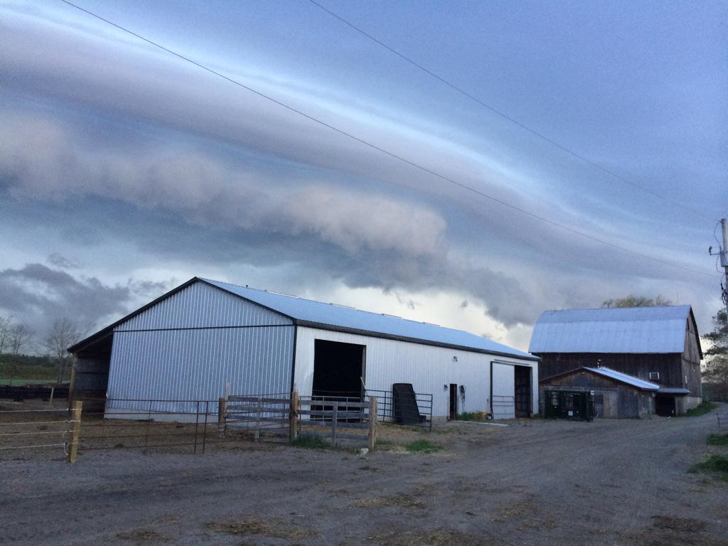 Brianjdward1's tweet photo. Interesting shy tonight. Need the rain http://t.co/TcE1s4KjJw