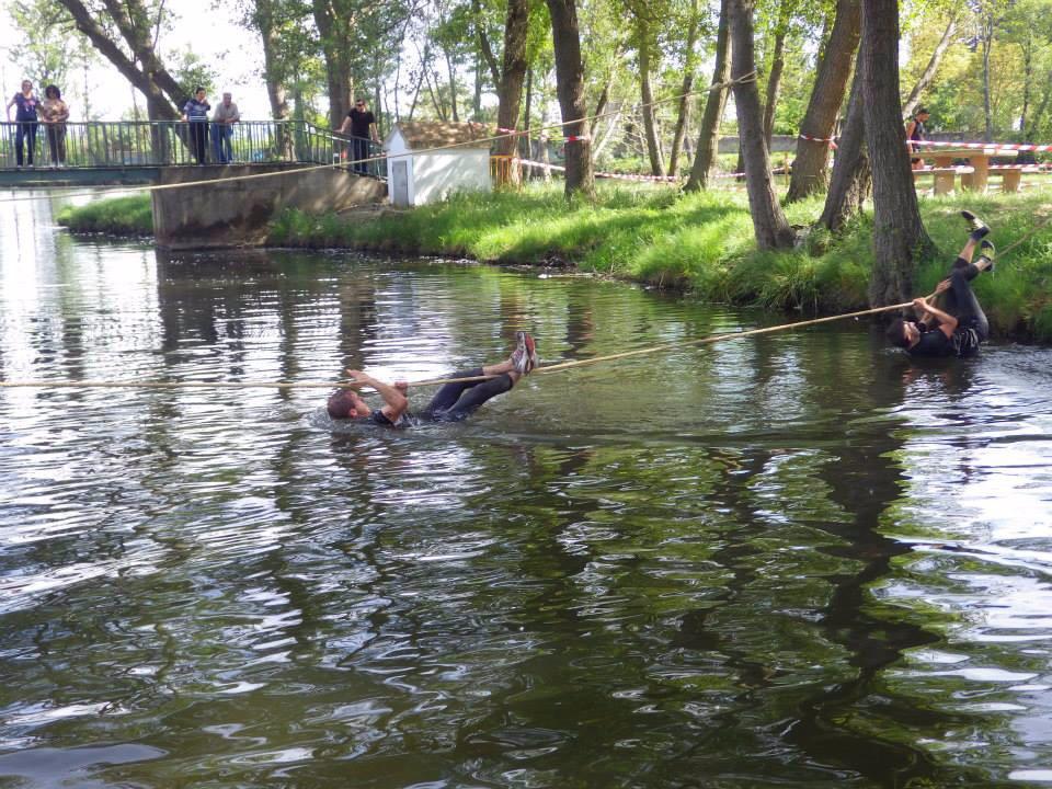 hispanoxtreme's tweet photo. Mas fotos de los HISPANOS en FARINATO. "Ciudad Rodrigo" @Jhonnhoyos  @manri07 estarán en La Spartan Race Super madrid http://t.co/gB8KlTqaKI