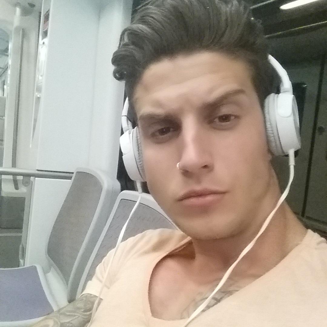 Richi Garcia tweet media
