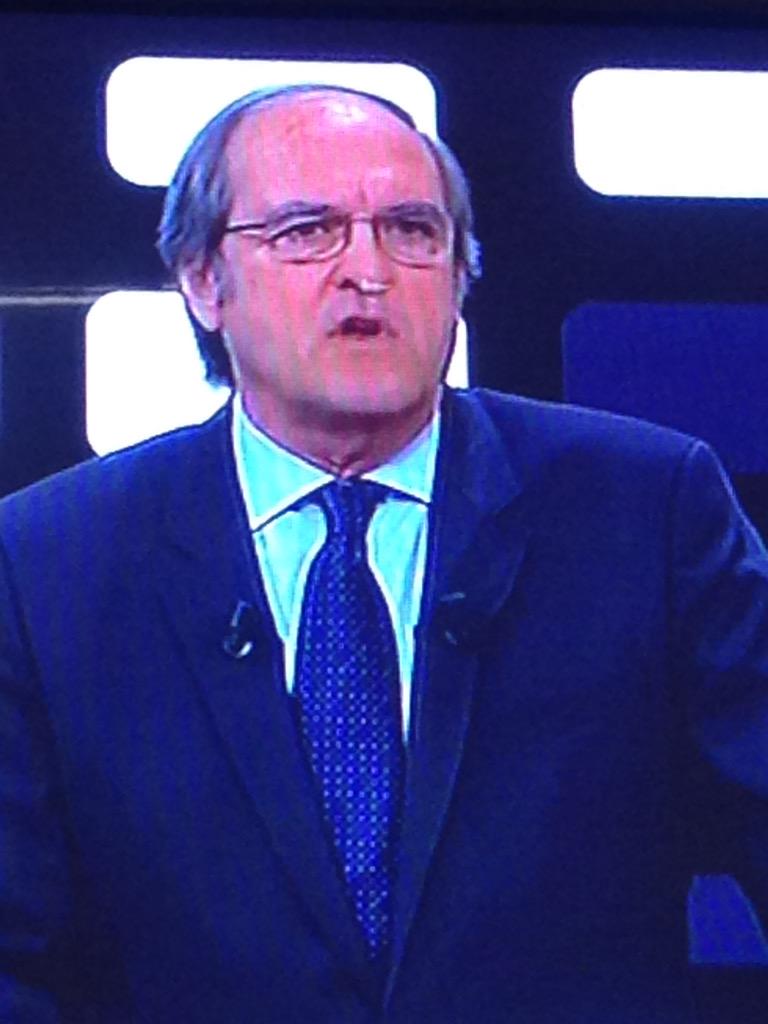SimancasRafael's tweet photo. #DebateTM @equipoGabilondo "No somos todos iguales, ni en la honradez ni en la corrupción" http://t.co/YqncjSR0Np