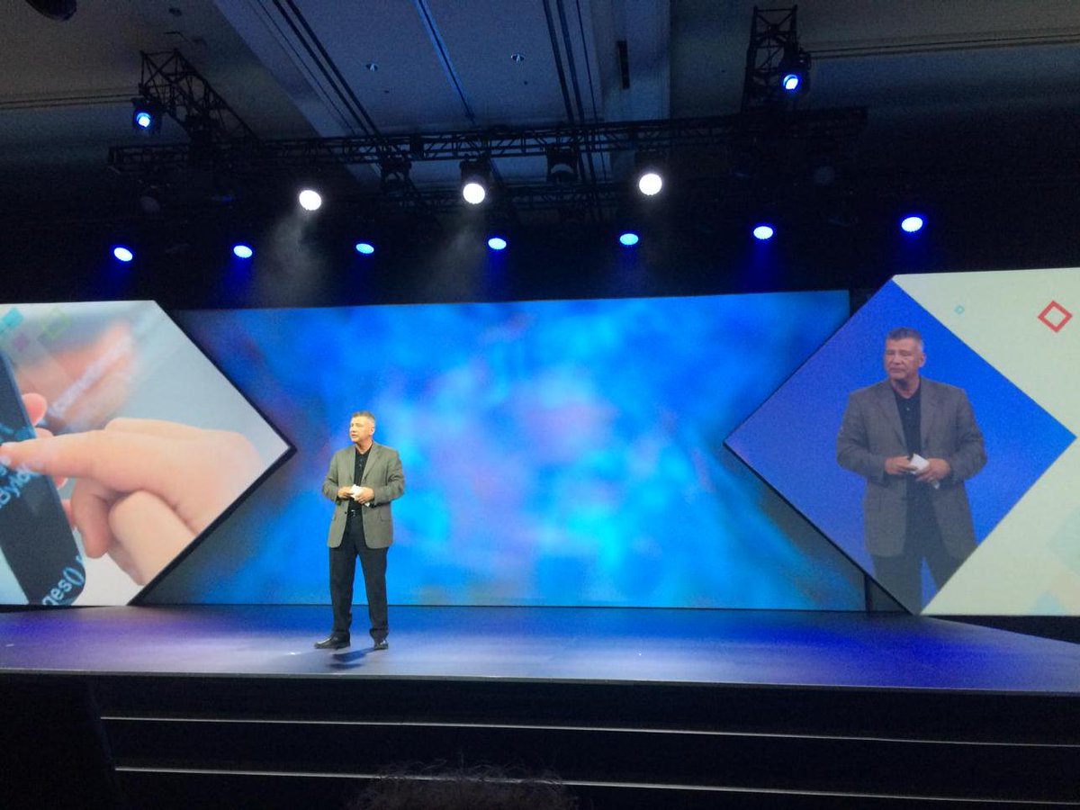 DoriaJoe's tweet photo. "80 percent of data is not analyzed" T. Rosamilia.  A tremendous opportunity to create new value" #IBMEdge http://t.co/zYLQcXJlIY