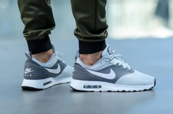 KicksOnFire on Twitter: This Monochromatic Nike Air Max This Monochromatic Nike Air Max Tavas Makes it an Essential