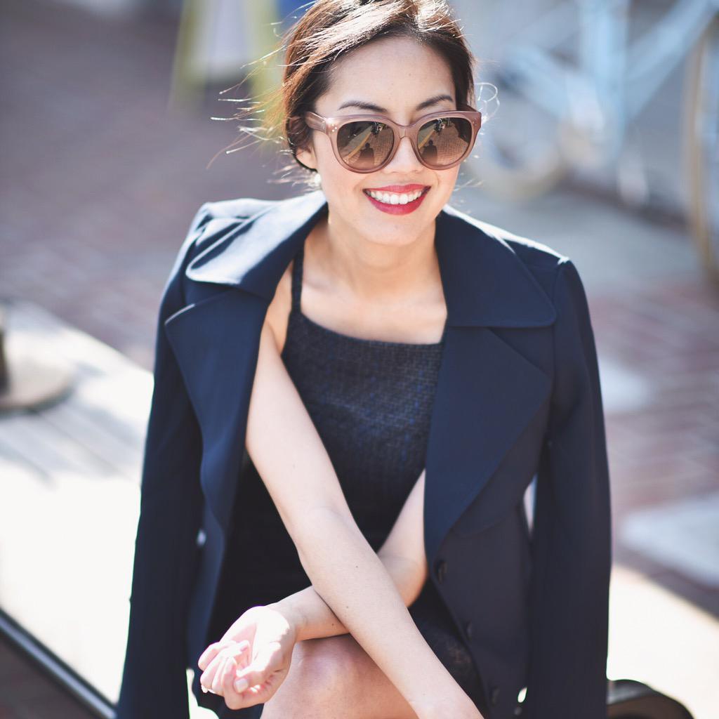 9to5Chic's tweet photo. Today on http://t.co/q4o21OIrQk in @bananarepublic &amp; @anntaylor. Happy Monday! #thenewBR #instaAnn http://t.co/2k7HCTiMsp