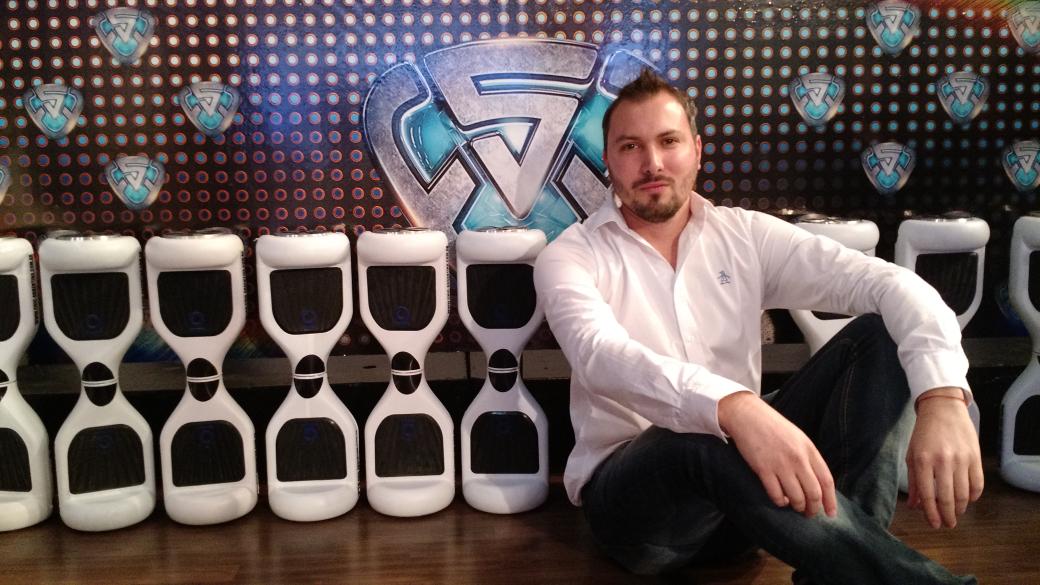 jonatecnook's tweet photo. #Bailando2015 #tech #ExtremeBox #Agencia  Marcando tendencias! http://t.co/uJIO0MebVz