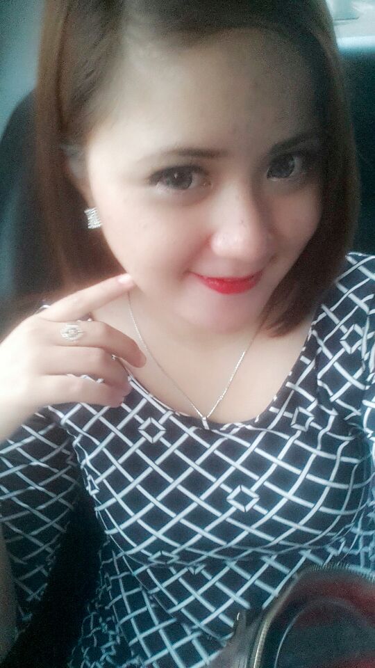 SELFIE HOT tweet media