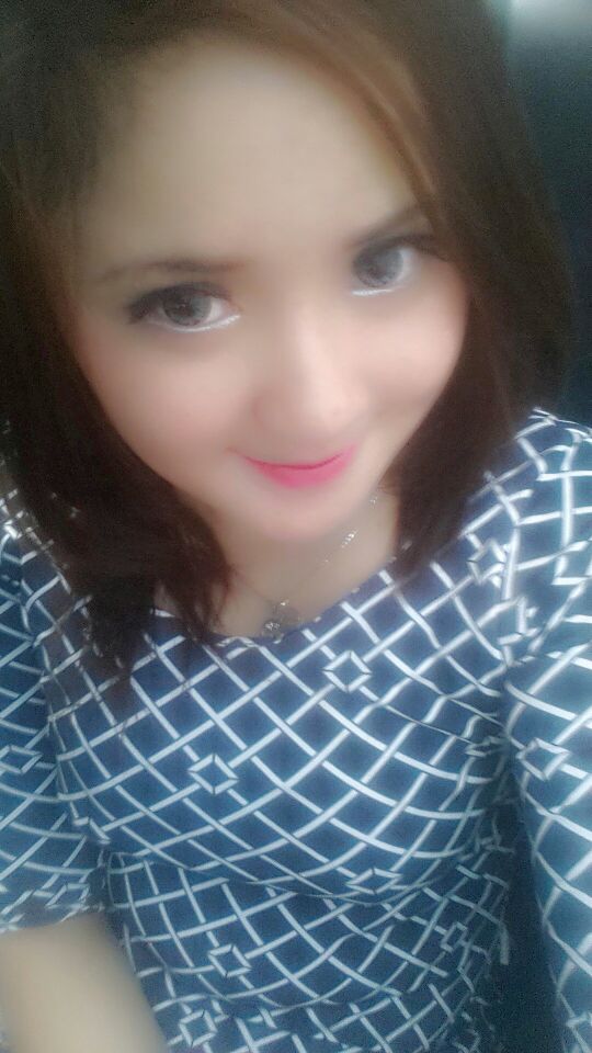 SELFIE HOT tweet media