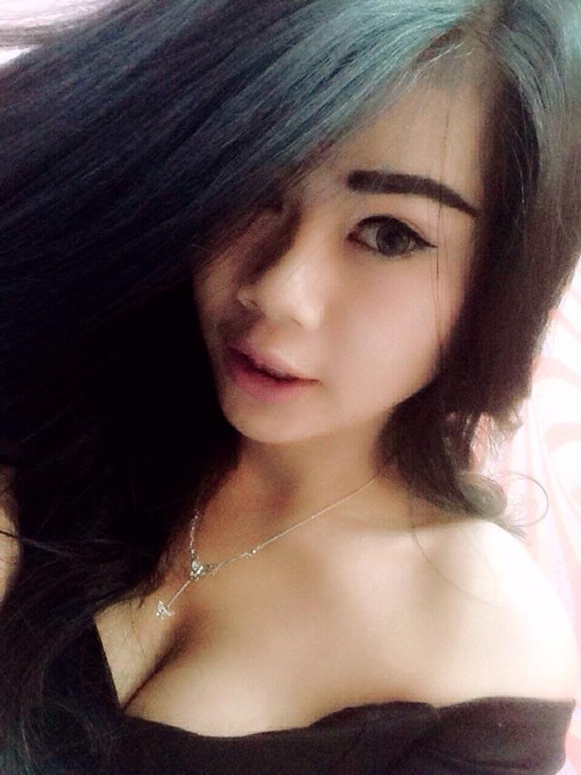 SELFIE HOT (@swiftvina) on Twitter photo 