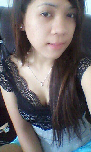 SELFIE HOT tweet media