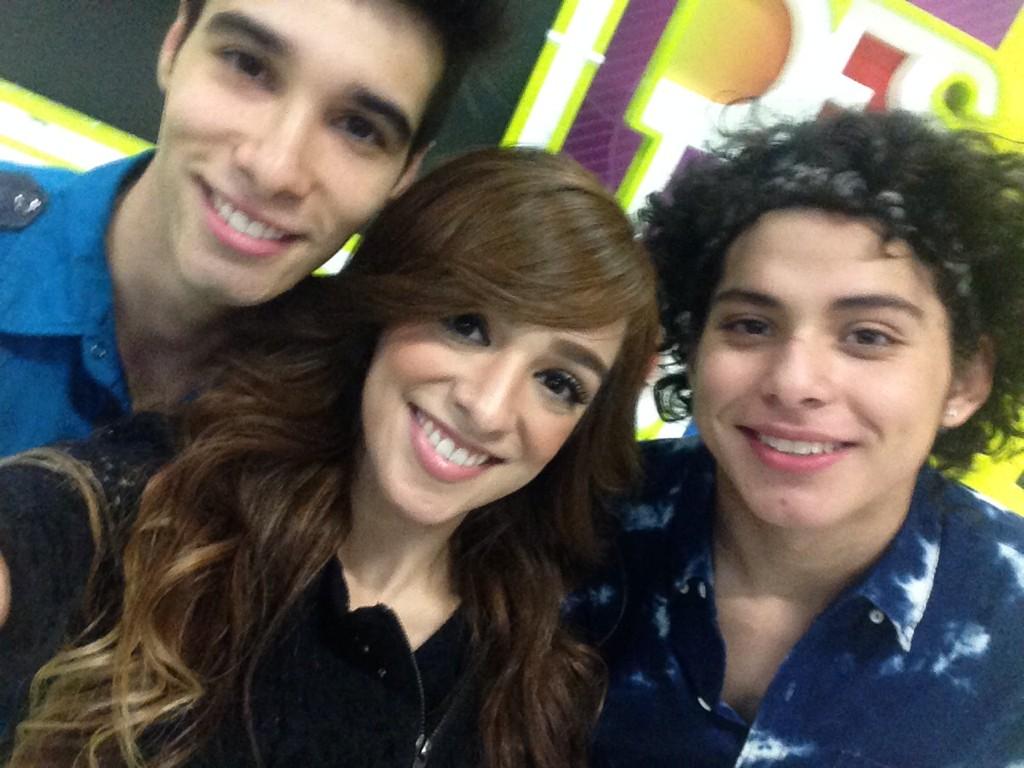 paulina_sotelo1's tweet photo. Yo a ellos 3 los amooooo con todo mi corazon😍😍😍 @_MarinaSotelo @_alexsotelo @brandon_meza http://t.co/FsZGSKej33